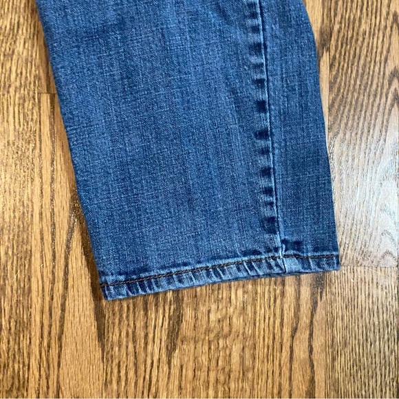 Lucky Brand Jeans Mens 36x32 Straight 221 Medium Wash Cotton Blend Stretch Denim - Picture 8 of 8